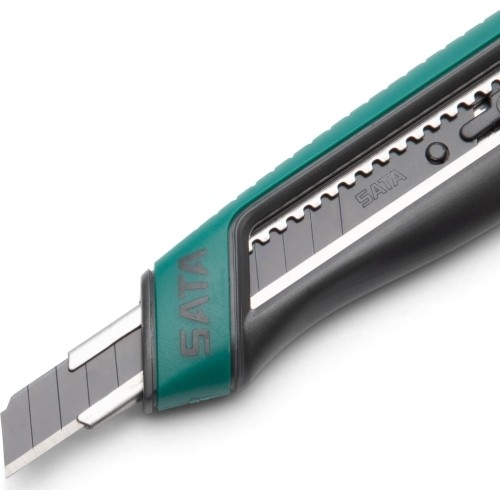 Peilis (gumuotas) su keičiama geležte 9mm