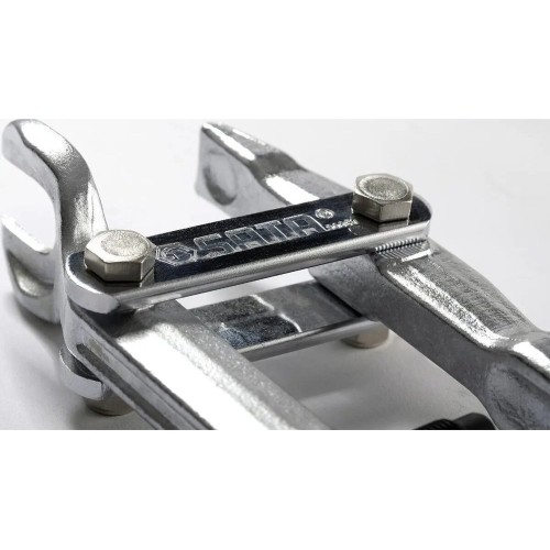 Universal ball joint puller