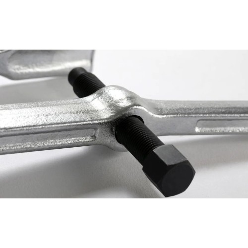 Universal ball joint puller