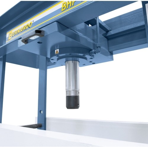 Mechaninis hidraulinis presas Bernardo BHP 50