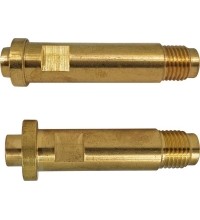 Turbo reducer inlet connector 28 - Acetylene