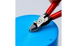 Diagonal cutting pliers for plastics 140mm KNIPEX