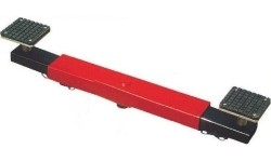 Floor jack cross beam