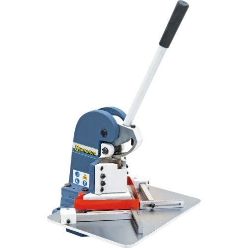 Iškertamosios žirklės Bernardo AK 125