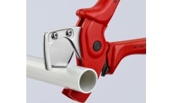 Cutter for plastic pipes KNIPEX
