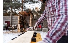 Akumuliatorinis diskinis pjūklas 115mm su laseriu 20V LI-ION