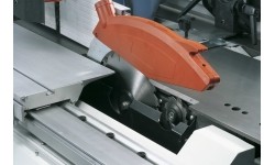 Universalios daugiafunkcinės staklės CWM 260 F - 1600