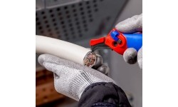 Stripping knife with guide shoe and ratchet KNIPEX