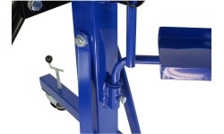 Stendas varikliui 907kg (2000LBS)