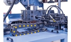 Fully automatic bandsaw BSM 330 NC Pro