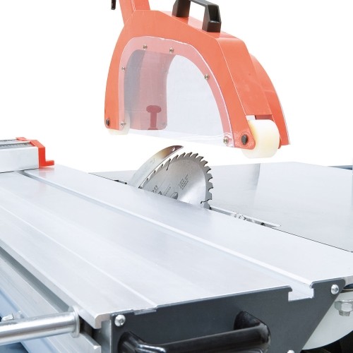 Formatinės pjovimo staklės Bernardo Classic 1600 C