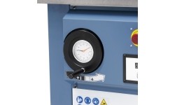 T 700 / 400 V