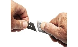 Trapecinis peilis su keičiama geležte užsilenkiantis 19mm