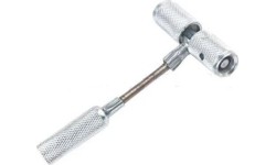 Valve fishing tool with short flexible cable