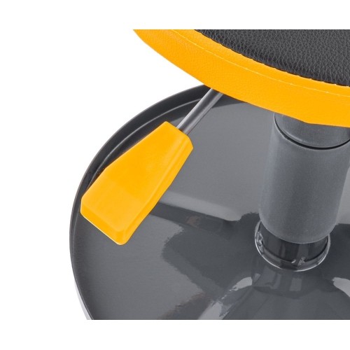 Telescopic workshop chair 