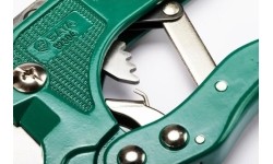 Plastmasinių vamzdžių pjoviklis 3-42mm