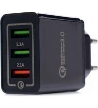 Įkroviklis 220V greito krovimo 2xUSB/2.1A +1USB/QC3.0