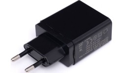Įkroviklis 220V greito krovimo 2xUSB/2.1A +1USB/QC3.0