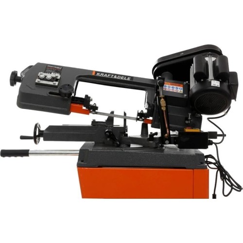 Metal-cutting band saw, 700 W
