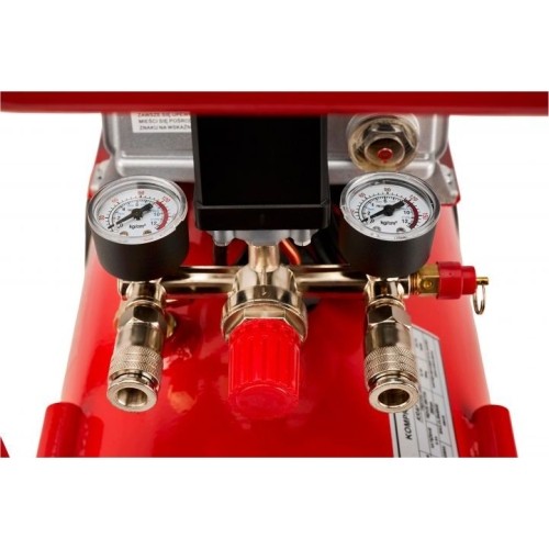 Oil-lubricated air compressor, 50 l, 2.8 kW, 8 bar, 220/230 V