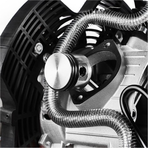 Oil - lubricated air compressor, 100 l, 3 kW